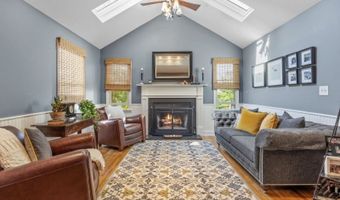100 Hickory Tavern Rd, Long Hill Twp., NJ 07933