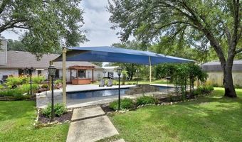 1810 Burr Oak, Adkins, TX 78101