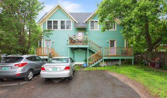 53-55 Walnut St, Burlington, VT 05401