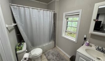 1734 E Broad St A, Athens, GA 30601
