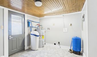 4832 No Name Rd, Anderson, IN 46017