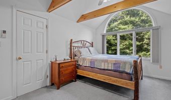 11 Richardson Trl, Campton, NH 03223