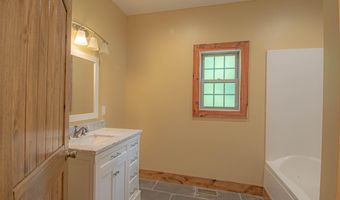 1319 Cemetery Rd, Auburn, KY 42206