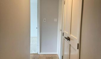 1509 S GEORGE MASON Dr 22, Arlington, VA 22204