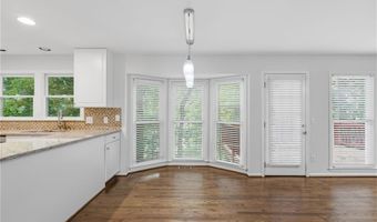 620 Brook Landing Ct, Alpharetta, GA 30005