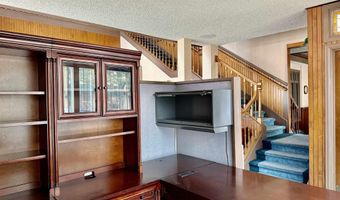1725 CAREY Ave, Cheyenne, WY 82001