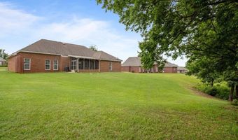 282 Sunnybrook Dr, Deatsville, AL 36022