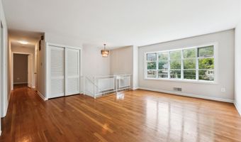 13419 BARTLETT St, Rockville, MD 20853
