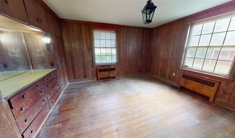 808 W South St, Ahoskie, NC 27910