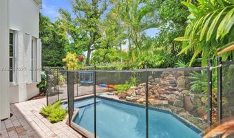 3690 NE 199th St 3690, Aventura, FL 33180