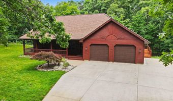 655 Auburn Trl SE, Ada, MI 49301