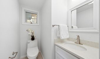 75 Tufts St, Arlington, MA 02474
