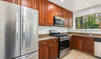10523 MONTROSE Ave 203, Bethesda, MD 20814