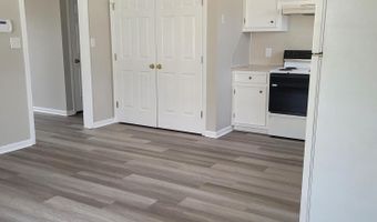 3670 Highland Dr, Ayden, NC 28513