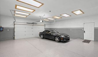 10711 MODESTO Ave NE, Albuquerque, NM 87122