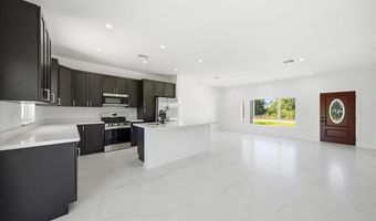 3174 N Sedgewick Rd, Avon Park, FL 33825