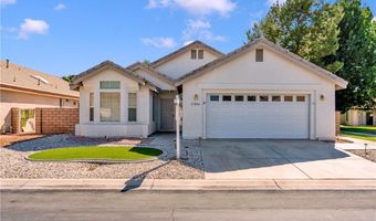 11246 Pleasant Hills Dr, Apple Valley, CA 92308