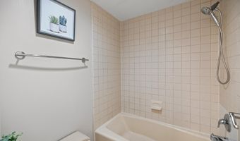1530 KEY Blvd 617, Arlington, VA 22209