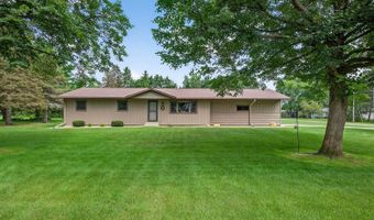 8451 Cedar Ln, Wisconsin Rapids, WI 54494