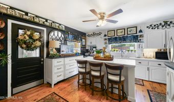 9936 JEANETTE Rd, Jacksonville, FL 32246