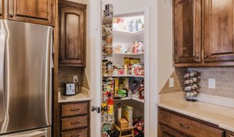 1164 Brookhaven Ct, Alexander, AR 72002