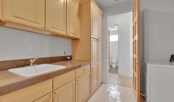 29269 Meadow Glen Way W, Escondido, CA 92026