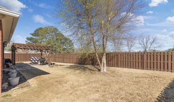 109 Canterbury Cir, Arab, AL 35016