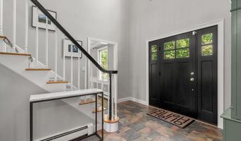 2 High Ridge Rd, Ashland, MA 01721
