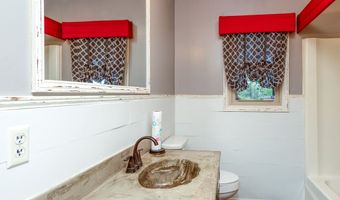 16239 Mary St, Abingdon, VA 24210