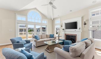 162 75th St, Avalon, NJ 08202