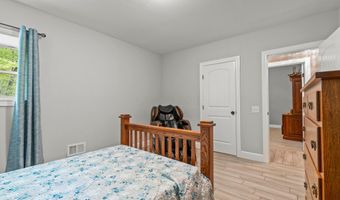 39403 State Route 689, Albany, OH 45710