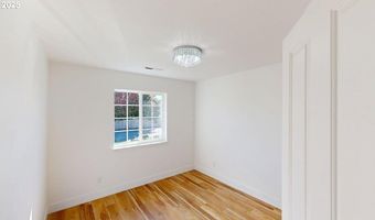 970 HASSETT St, Brookings, OR 97415