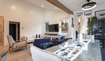 14833 Sunburst Dr, Bigfork, MT 59911