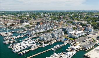 433 Thames St E, Newport, RI 02840