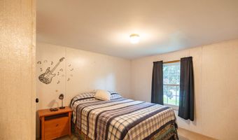 71 Kyle Ln, Auburn, ME 04210