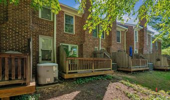 2544- D S ARLINGTON MILL Dr, Arlington, VA 22206