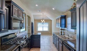 500 Cooper Ct, Norman, OK 73071