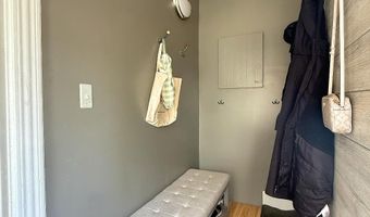 1403 N ONEIDA St, Appleton, WI 54911