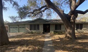 1119 Jefferson St, Alice, TX 78332