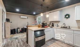 702 S Presley St, Atmore, AL 36502