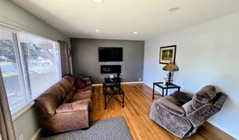 217 DESMET Dr, Cheyenne, WY 82007