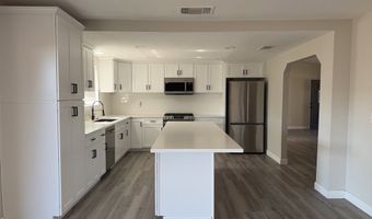 13839 Rincon, Apple Valley, CA 92307