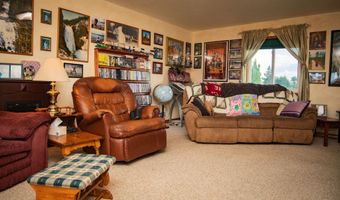 65 Indian Rings Rd, Big Timber, MT 59011