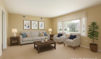 30 Oxford Ln, Aberdeen, NJ 07747