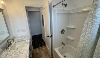 566 N Elberon Ave, Atlantic City, NJ 08401