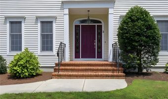 3 Connor Ln, Barrington, RI 02806