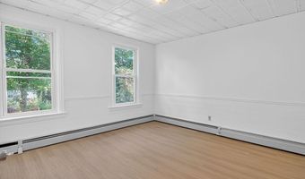 404 E 7th St, Boston, MA 02127