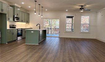 47 Glasgow Dr, Bella Vista, AR 72715