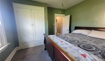 1727 Tyler St, Aliquippa, PA 15001