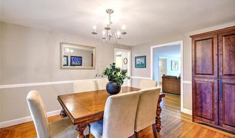 25 Belton Dr, Barrington, RI 02806